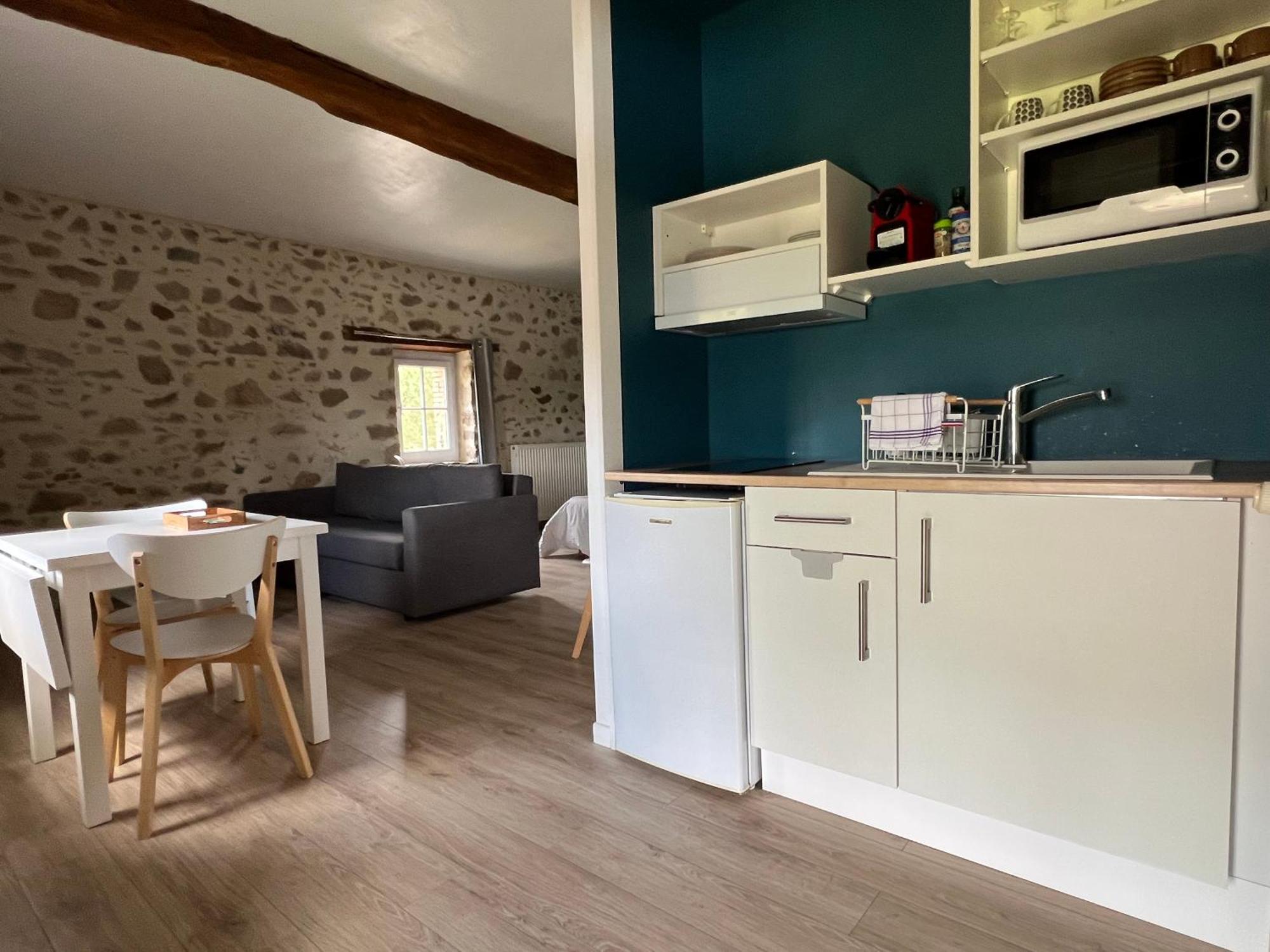 Le Poiré-sur-Vie La Milliere - Piscine & Campagne - Cathelineau & Lescure Bed & Breakfast エクステリア 写真
